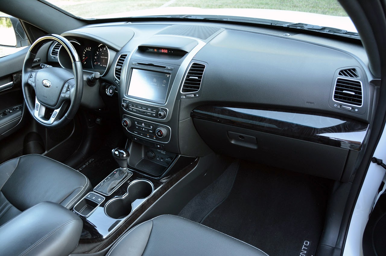 Kia Sorento 2014 салон